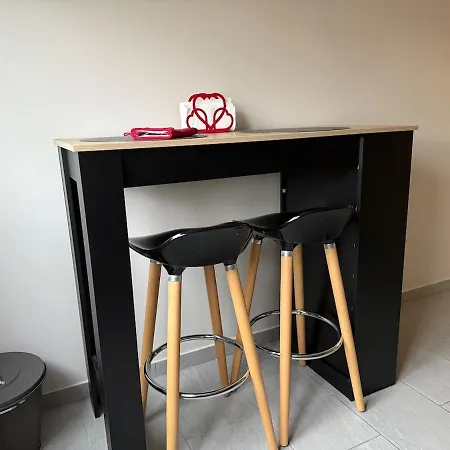 شقة Liberte-apartment With Parking تور