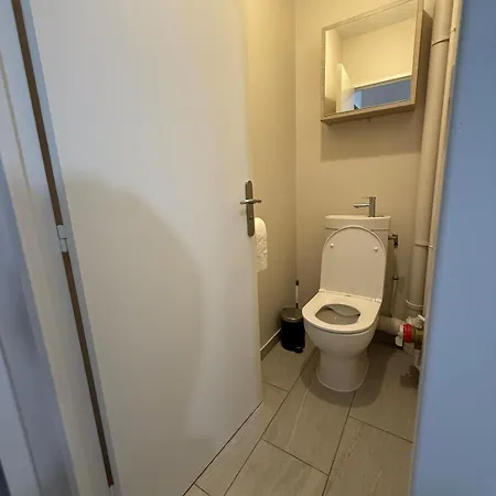 Liberte-apartment With Parking *